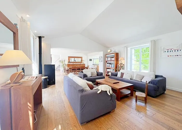 Superbe à 2 Pas De La ! Casa vacanze *