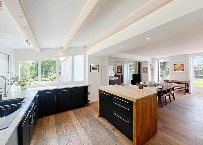 Superbe à 2 Pas De La ! *