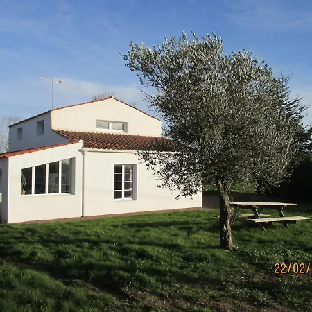 Holiday home Superbe A 2 Pas De La ! *