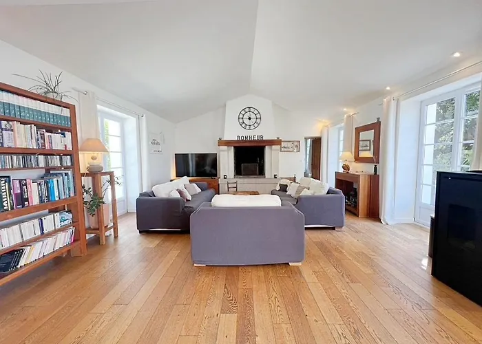 Superbe à 2 Pas De La ! *